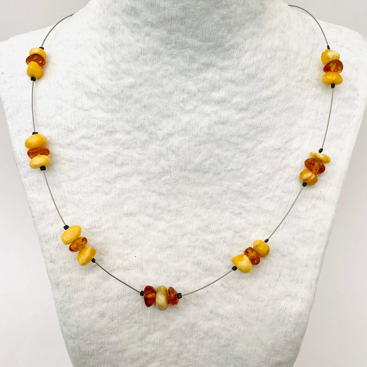Mixed Baltic cognac and yellow amber wire necklace
