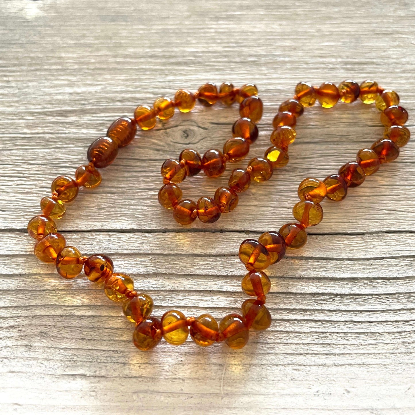 amber teething necklace with screw clasp