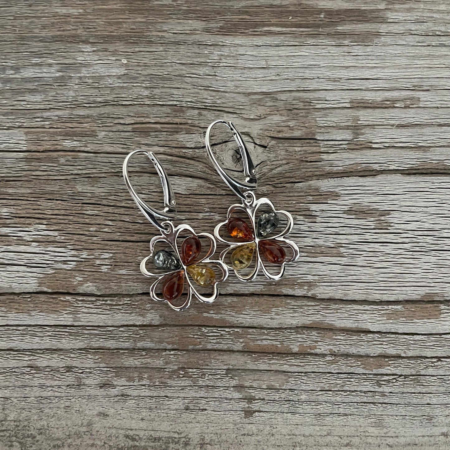 amber stones set in sterling silver shaped flowers