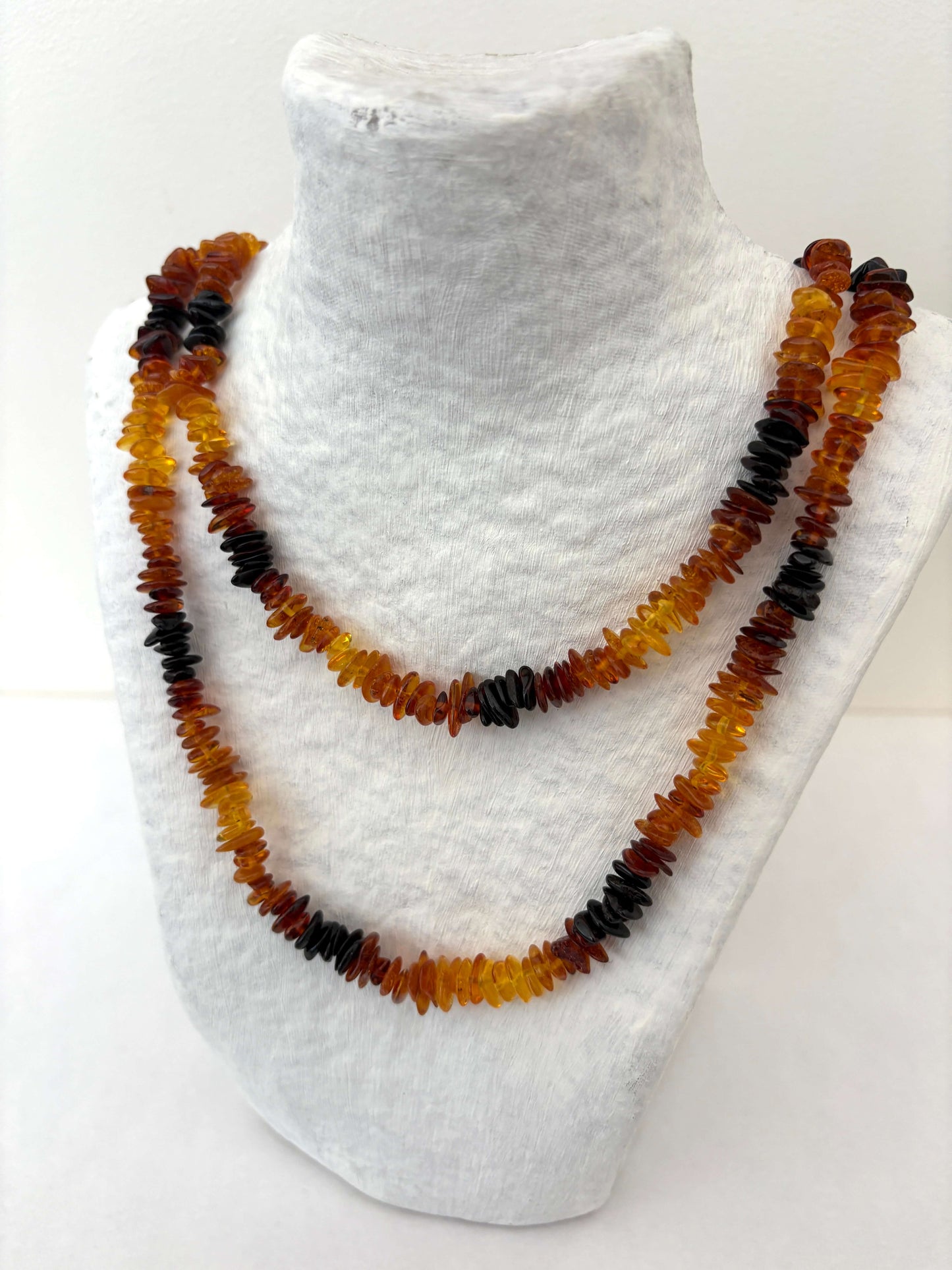 Multicolored beaded necklace 