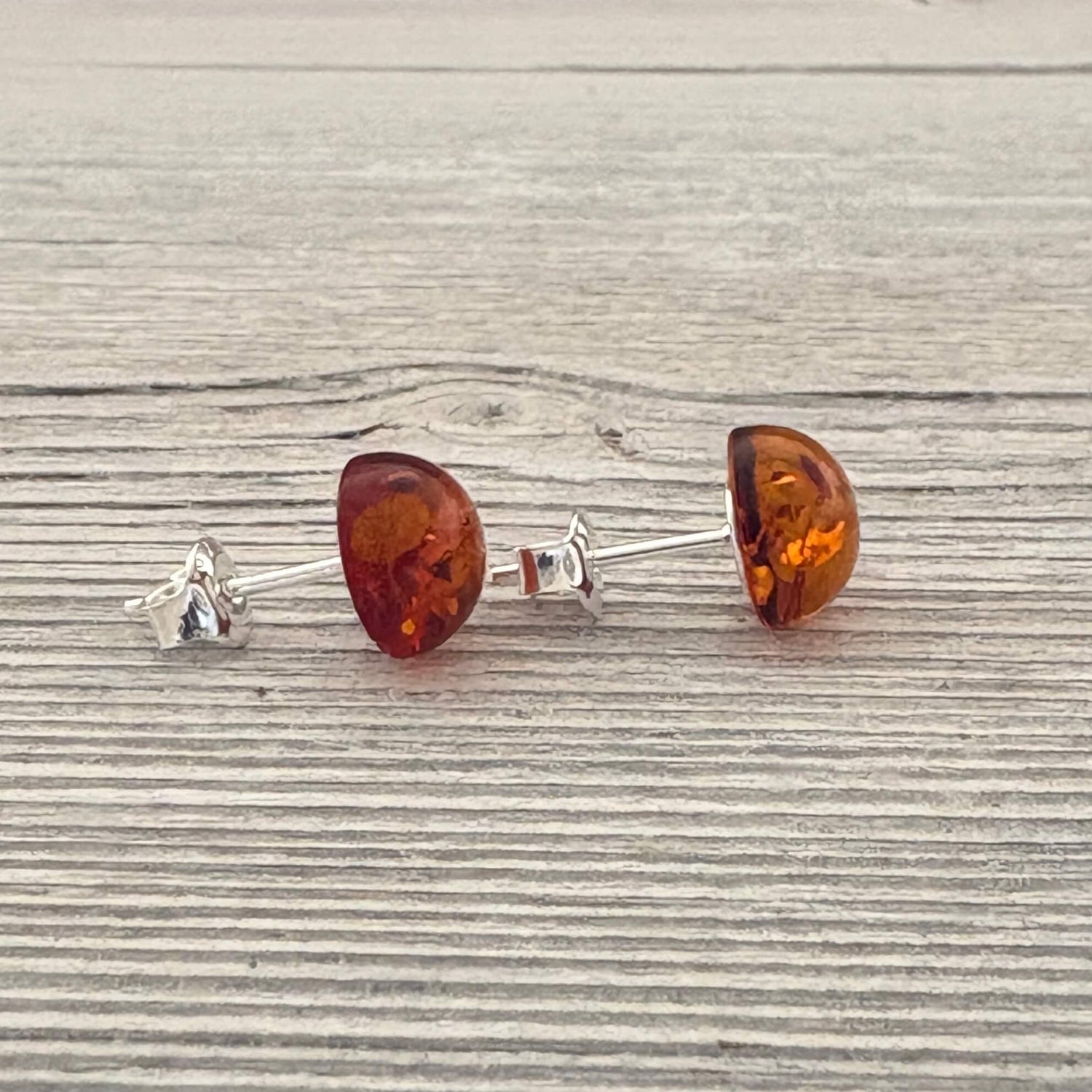 stud round cognac amber earrings