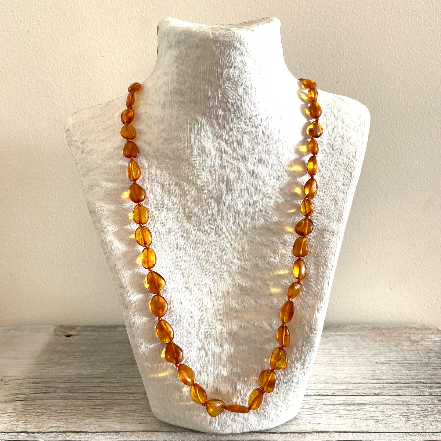 natural cognac coloured amber necklace with screw clasp