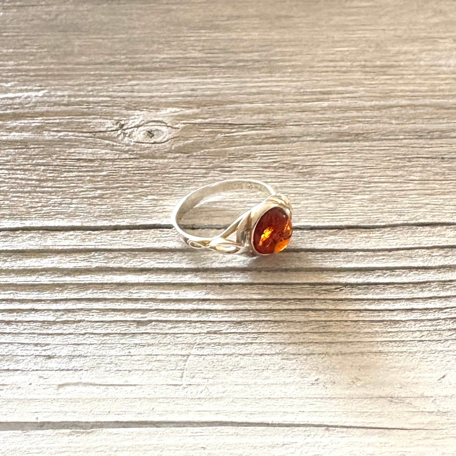 Silver ring with a amber stone 